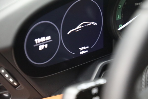 Used 2024 Porsche 911 S/T for sale Sold at Bugatti of Greenwich in Greenwich CT 06830 24