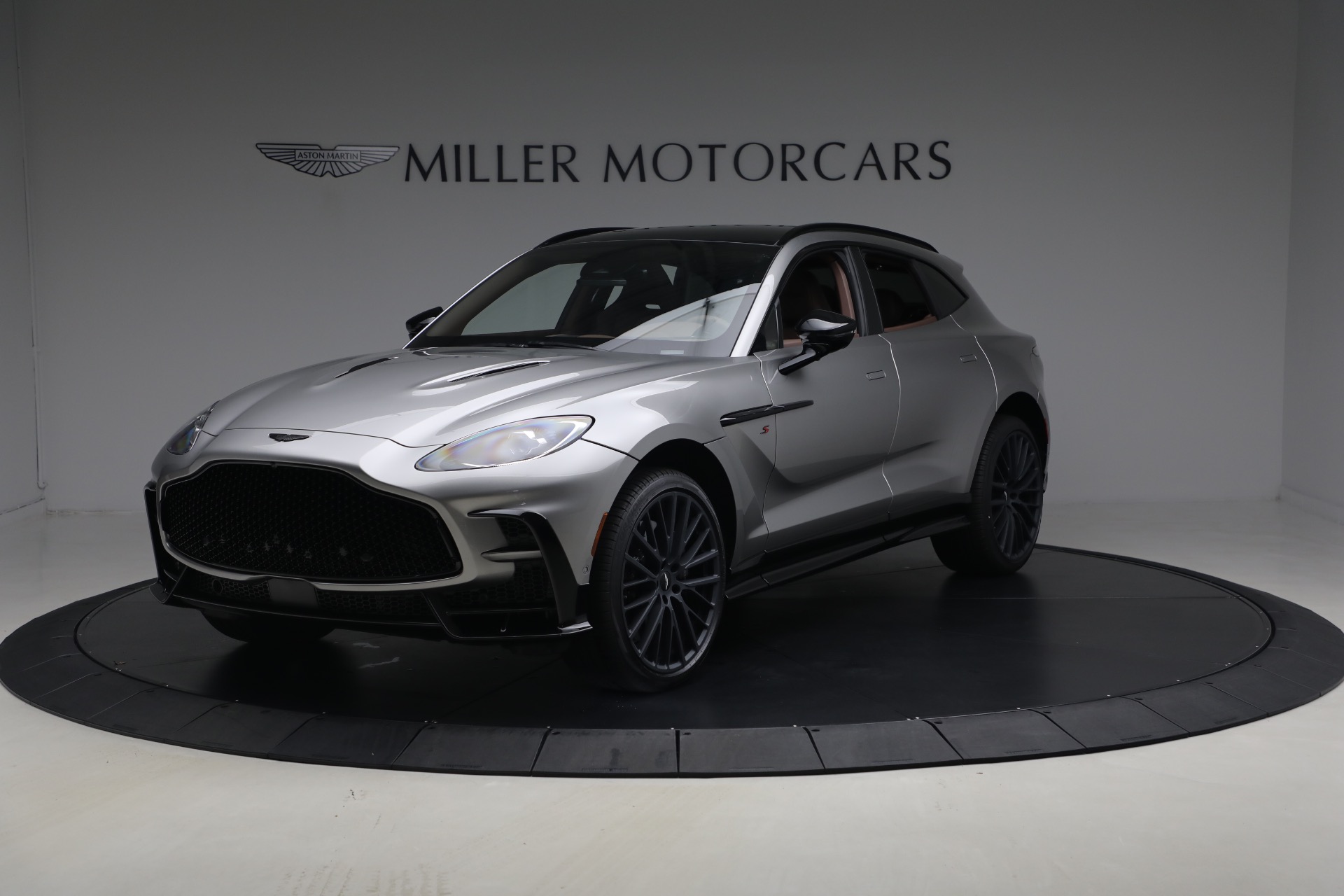 Used 2026 Aston Martin DBX S for sale $274,900 at Bugatti of Greenwich in Greenwich CT 06830 1