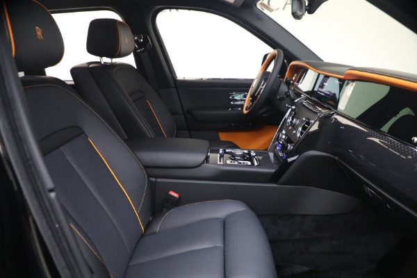 Used 2026 Rolls-Royce Black Badge Cullinan for sale $515,900 at Bugatti of Greenwich in Greenwich CT 06830 21