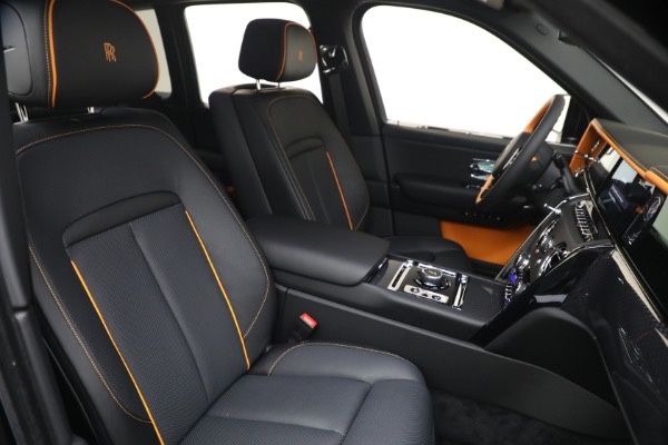 Used 2026 Rolls-Royce Black Badge Cullinan for sale $515,900 at Bugatti of Greenwich in Greenwich CT 06830 22
