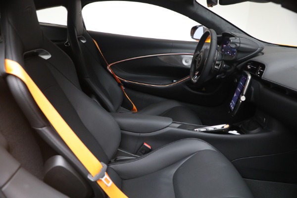 New 2026 McLaren Artura TechLux for sale $314,250 at Bugatti of Greenwich in Greenwich CT 06830 27