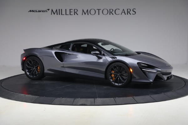 Used 2024 McLaren Artura Performance for sale $191,900 at Bugatti of Greenwich in Greenwich CT 06830 11