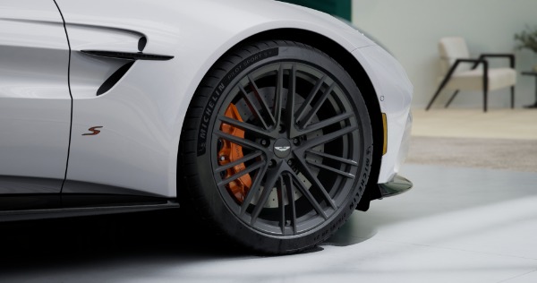 New 2026 Aston Martin Vantage S for sale $241,800 at Bugatti of Greenwich in Greenwich CT 06830 4