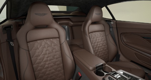 New 2026 Aston Martin Vanquish Volante for sale $559,600 at Bugatti of Greenwich in Greenwich CT 06830 24