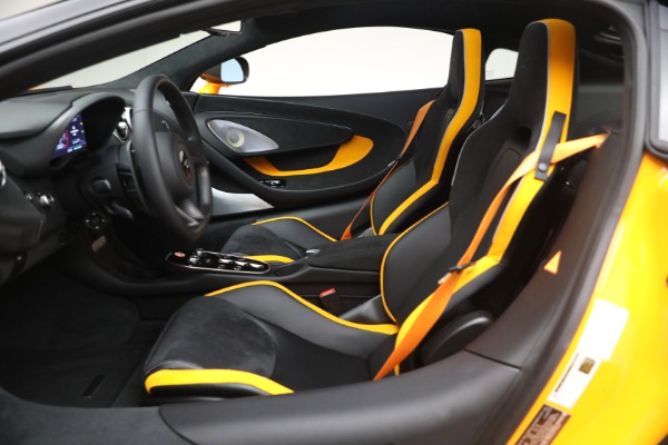 New 2026 McLaren GTS Performance for sale $249,250 at Bugatti of Greenwich in Greenwich CT 06830 21