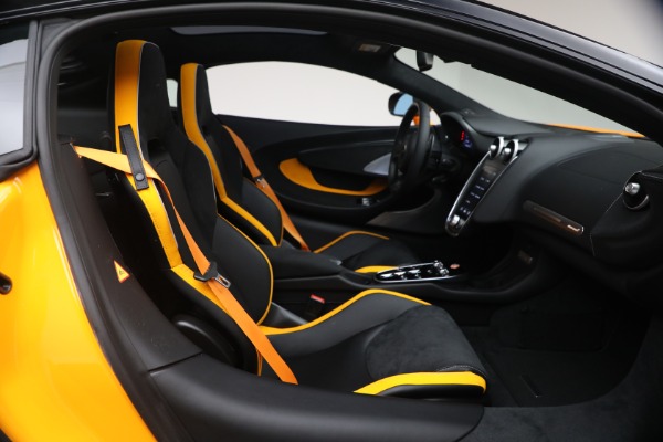 New 2026 McLaren GTS Performance for sale $249,250 at Bugatti of Greenwich in Greenwich CT 06830 25