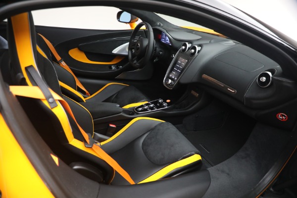 New 2026 McLaren GTS Performance for sale $249,250 at Bugatti of Greenwich in Greenwich CT 06830 26