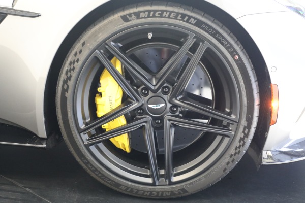 New 2026 Aston Martin Vantage S for sale $247,500 at Bugatti of Greenwich in Greenwich CT 06830 17
