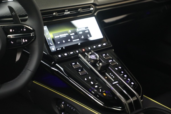 New 2026 Aston Martin Vantage S for sale $247,500 at Bugatti of Greenwich in Greenwich CT 06830 21