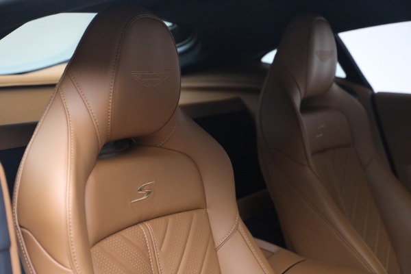 New 2026 Aston Martin Vantage S for sale $249,200 at Bugatti of Greenwich in Greenwich CT 06830 23