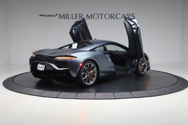 New 2026 McLaren Artura Performance for sale $305,700 at Bugatti of Greenwich in Greenwich CT 06830 17
