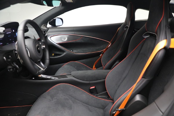 New 2026 McLaren Artura Performance for sale $305,700 at Bugatti of Greenwich in Greenwich CT 06830 21