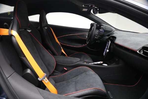 New 2026 McLaren Artura Performance for sale $305,700 at Bugatti of Greenwich in Greenwich CT 06830 24