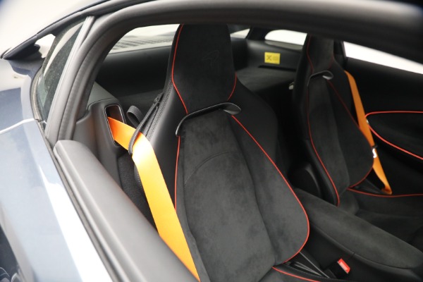 New 2026 McLaren Artura Performance for sale $305,700 at Bugatti of Greenwich in Greenwich CT 06830 26