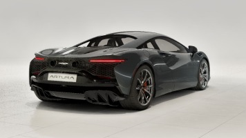New 2026 McLaren Artura Performance for sale $305,700 at Bugatti of Greenwich in Greenwich CT 06830 3