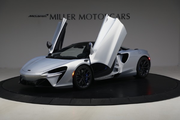 New 2026 McLaren Artura Spider Performance for sale $345,150 at Bugatti of Greenwich in Greenwich CT 06830 14