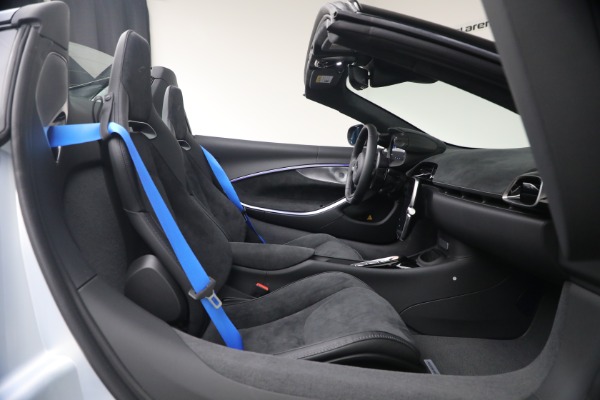 New 2026 McLaren Artura Spider Performance for sale $345,150 at Bugatti of Greenwich in Greenwich CT 06830 25