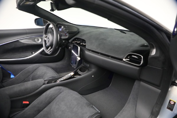 New 2026 McLaren Artura Spider Performance for sale $345,150 at Bugatti of Greenwich in Greenwich CT 06830 26