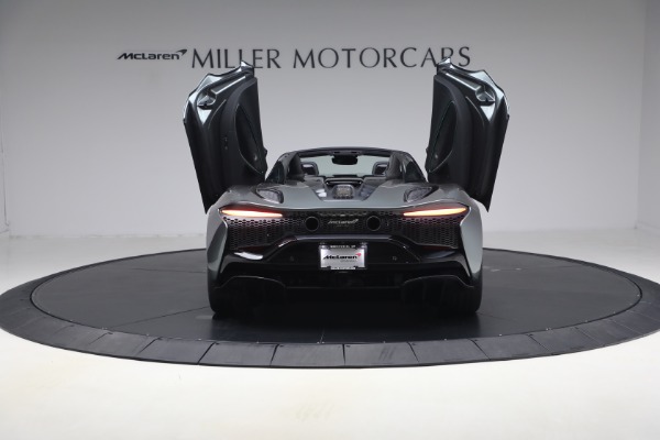 New 2026 McLaren Artura Spider Performance for sale $337,300 at Bugatti of Greenwich in Greenwich CT 06830 16