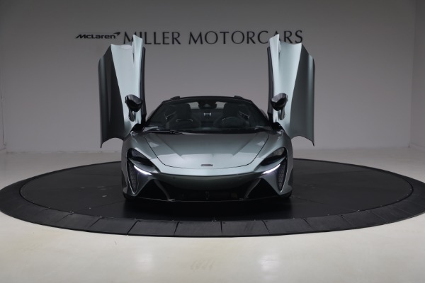 New 2026 McLaren Artura Spider Performance for sale $337,300 at Bugatti of Greenwich in Greenwich CT 06830 20