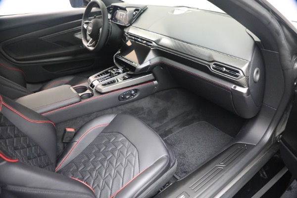 New 2026 Aston Martin Vanquish for sale $546,000 at Bugatti of Greenwich in Greenwich CT 06830 18