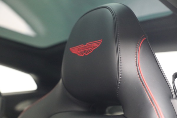 New 2026 Aston Martin Vanquish for sale $546,000 at Bugatti of Greenwich in Greenwich CT 06830 24