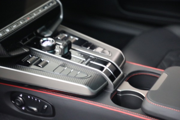 New 2026 Aston Martin Vanquish for sale $546,000 at Bugatti of Greenwich in Greenwich CT 06830 26