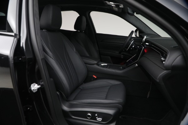 Used 2026 Maserati Grecale Modena V6 for sale $78,714 at Bugatti of Greenwich in Greenwich CT 06830 16