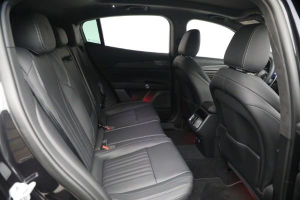 Used 2026 Maserati Grecale Modena V6 for sale $79,881 at Bugatti of Greenwich in Greenwich CT 06830 18