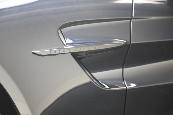 New 2026 Aston Martin Vantage Roadster for sale $260,900 at Bugatti of Greenwich in Greenwich CT 06830 28
