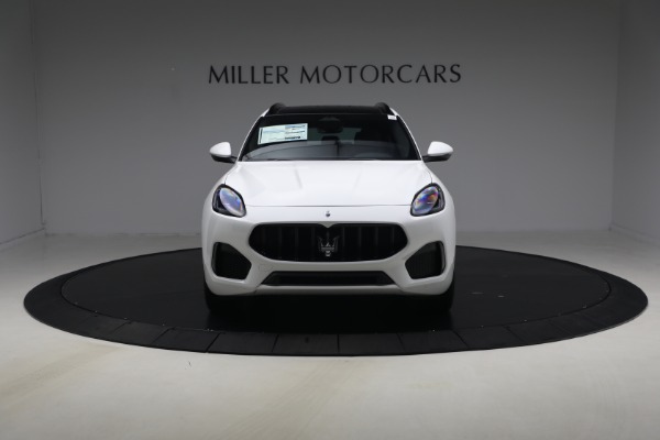 Used 2026 Maserati Grecale Modena V6 for sale $80,118 at Bugatti of Greenwich in Greenwich CT 06830 10