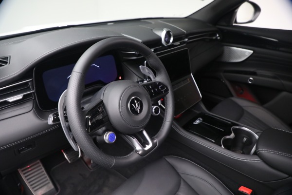 Used 2026 Maserati Grecale Modena for sale $80,555 at Bugatti of Greenwich in Greenwich CT 06830 12