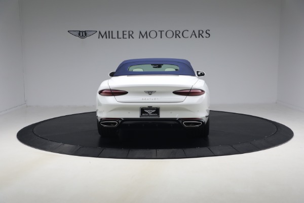 New 2026 Bentley Continental GTC Azure for sale $374,105 at Bugatti of Greenwich in Greenwich CT 06830 17