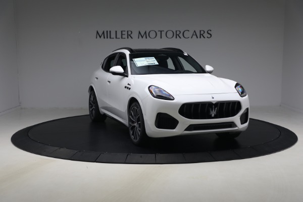 Used 2026 Maserati Grecale Modena for sale $81,370 at Bugatti of Greenwich in Greenwich CT 06830 11