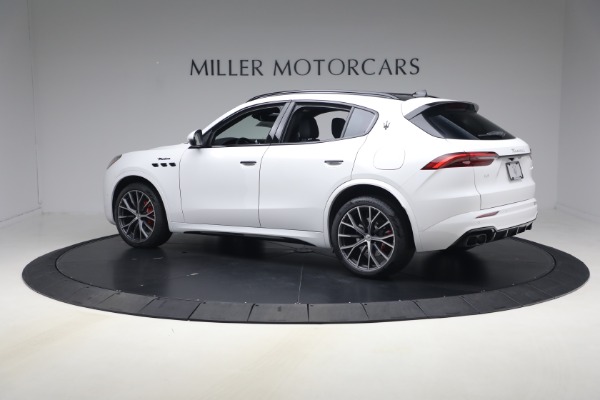Used 2026 Maserati Grecale Modena for sale $81,370 at Bugatti of Greenwich in Greenwich CT 06830 4