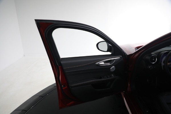 New 2025 Alfa Romeo Giulia Intensa for sale $54,575 at Bugatti of Greenwich in Greenwich CT 06830 23
