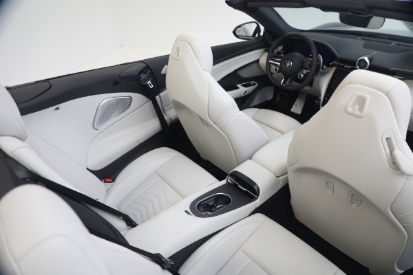 New 2026 Maserati GranCabrio Modena for sale $167,125 at Bugatti of Greenwich in Greenwich CT 06830 24