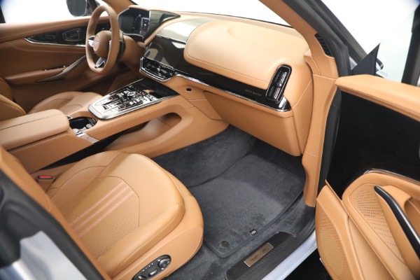 New 2026 Aston Martin DBX 707 for sale $290,200 at Bugatti of Greenwich in Greenwich CT 06830 17