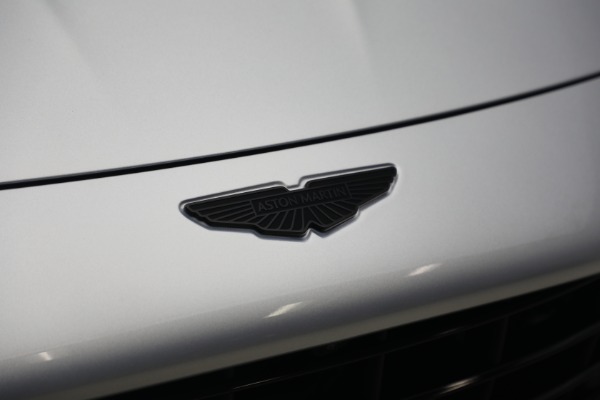 New 2026 Aston Martin Vantage Roadster for sale $274,300 at Bugatti of Greenwich in Greenwich CT 06830 25