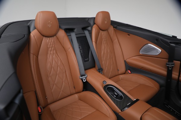 New 2026 Maserati GranCabrio Modena for sale $178,635 at Bugatti of Greenwich in Greenwich CT 06830 21