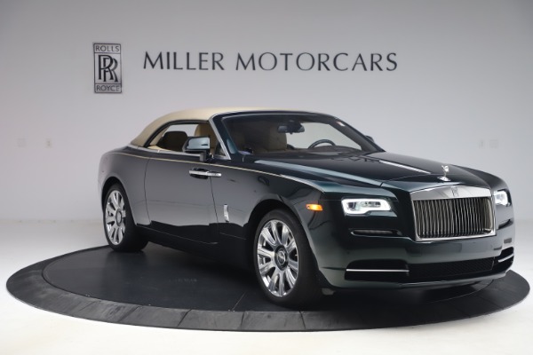 Used 2017 Rolls-Royce Dawn for sale Sold at Bugatti of Greenwich in Greenwich CT 06830 26