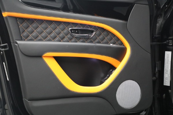 Used 2023 Bentley Bentayga Speed for sale $181,900 at Bugatti of Greenwich in Greenwich CT 06830 17