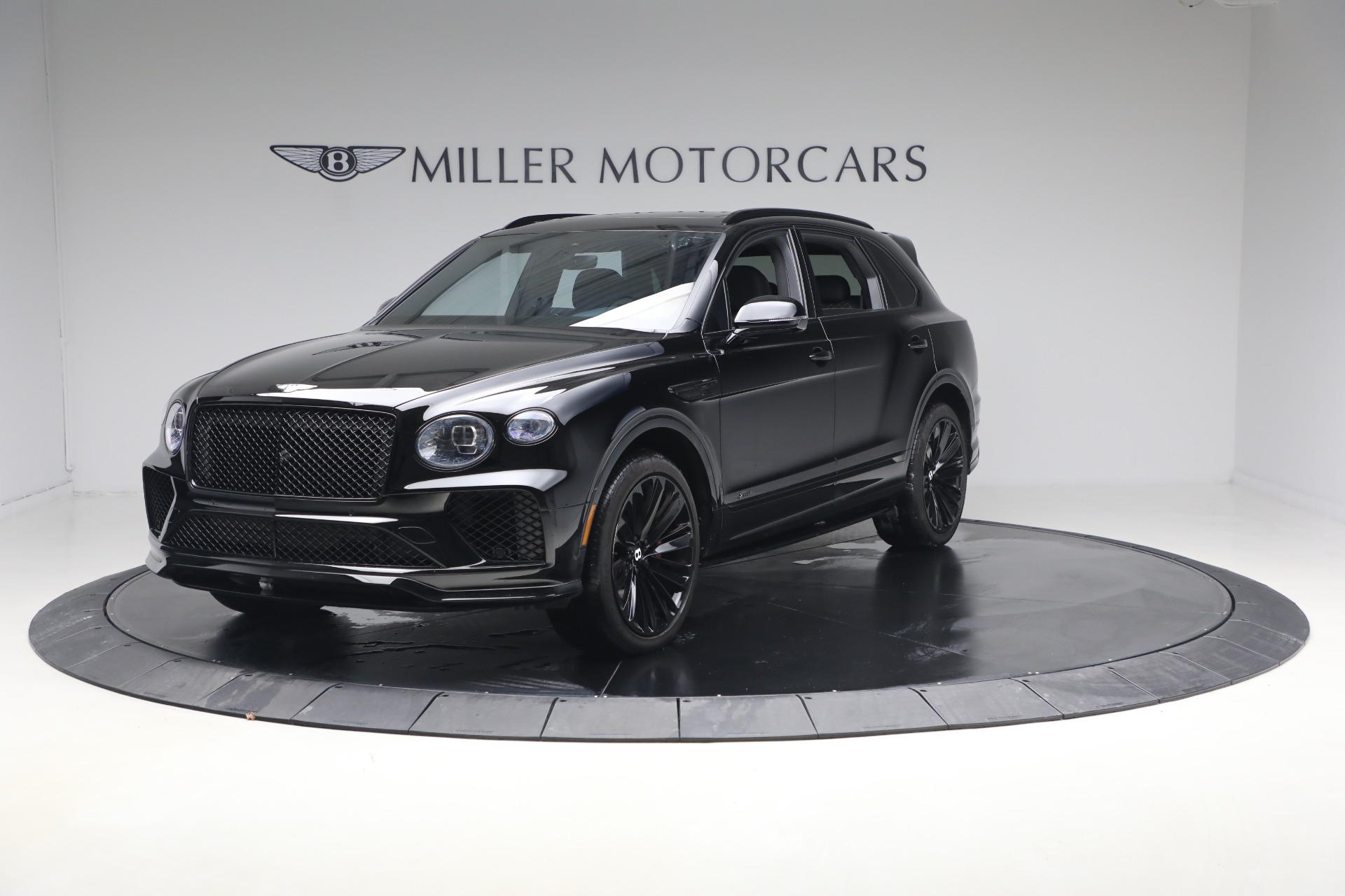 Used 2023 Bentley Bentayga Speed for sale $181,900 at Bugatti of Greenwich in Greenwich CT 06830 1