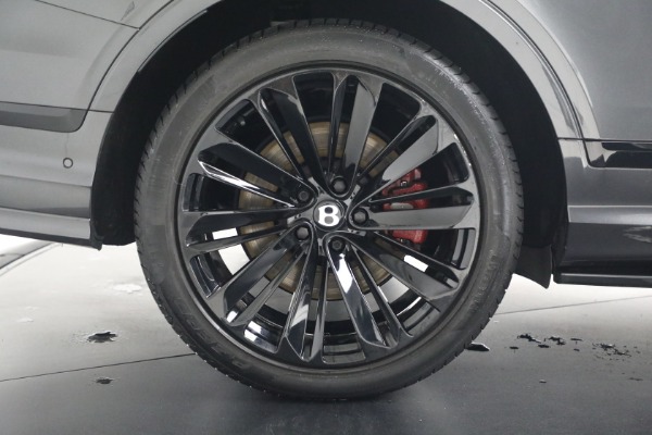 Used 2022 Bentley Bentayga Speed for sale $165,900 at Bugatti of Greenwich in Greenwich CT 06830 10