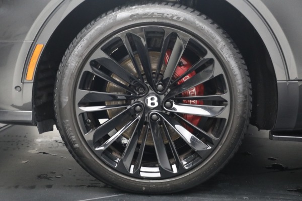 Used 2022 Bentley Bentayga Speed for sale $165,900 at Bugatti of Greenwich in Greenwich CT 06830 13