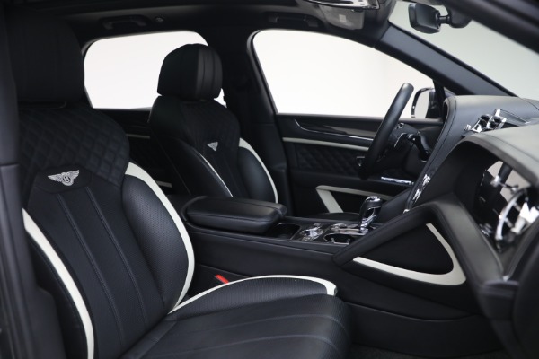 Used 2022 Bentley Bentayga Speed for sale $165,900 at Bugatti of Greenwich in Greenwich CT 06830 24