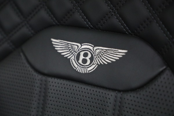 Used 2022 Bentley Bentayga Speed for sale $165,900 at Bugatti of Greenwich in Greenwich CT 06830 27