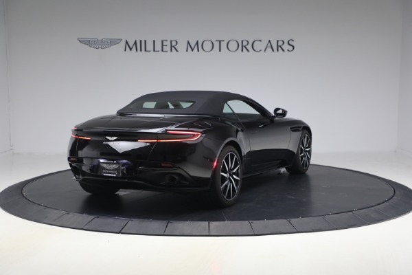 Used 2020 Aston Martin DB11 Volante for sale $121,900 at Bugatti of Greenwich in Greenwich CT 06830 19