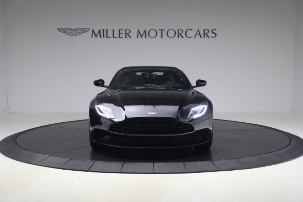 Used 2020 Aston Martin DB11 Volante for sale $121,900 at Bugatti of Greenwich in Greenwich CT 06830 24