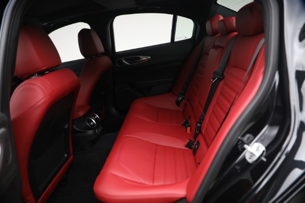New 2026 Alfa Romeo Giulia VELOCE for sale $58,615 at Bugatti of Greenwich in Greenwich CT 06830 16